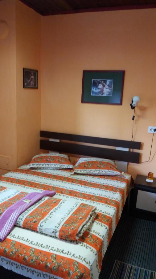 Стаи за гости ОРЕХА Троян Private rooms Oreha Экстерьер фото